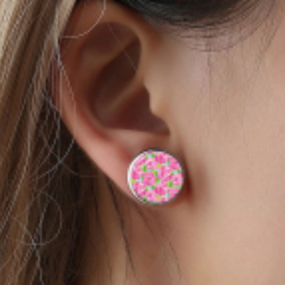 New, Betty Boop uniform series stud earrings - Picture 6 of 8